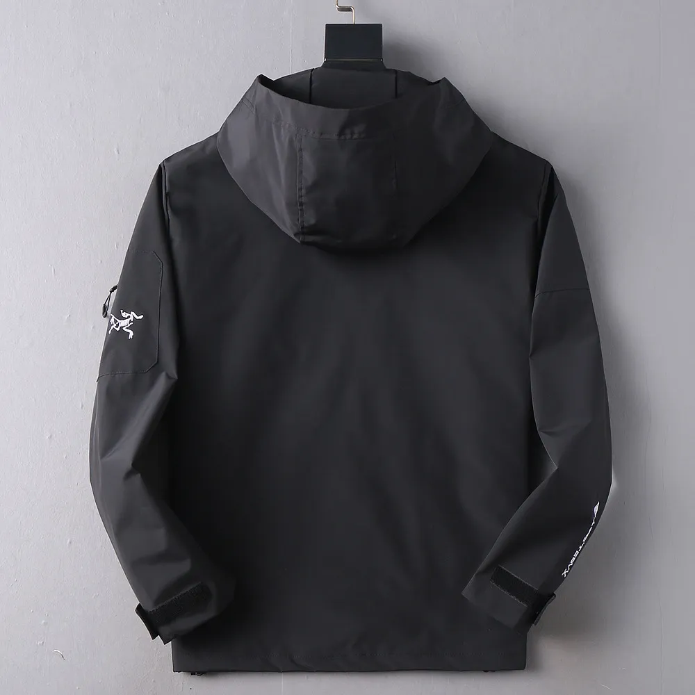Same Style， ， 2026 New Arrival ， Original Premium Breathable ， ， ， Quality。 ， Sizes：M～3XL，